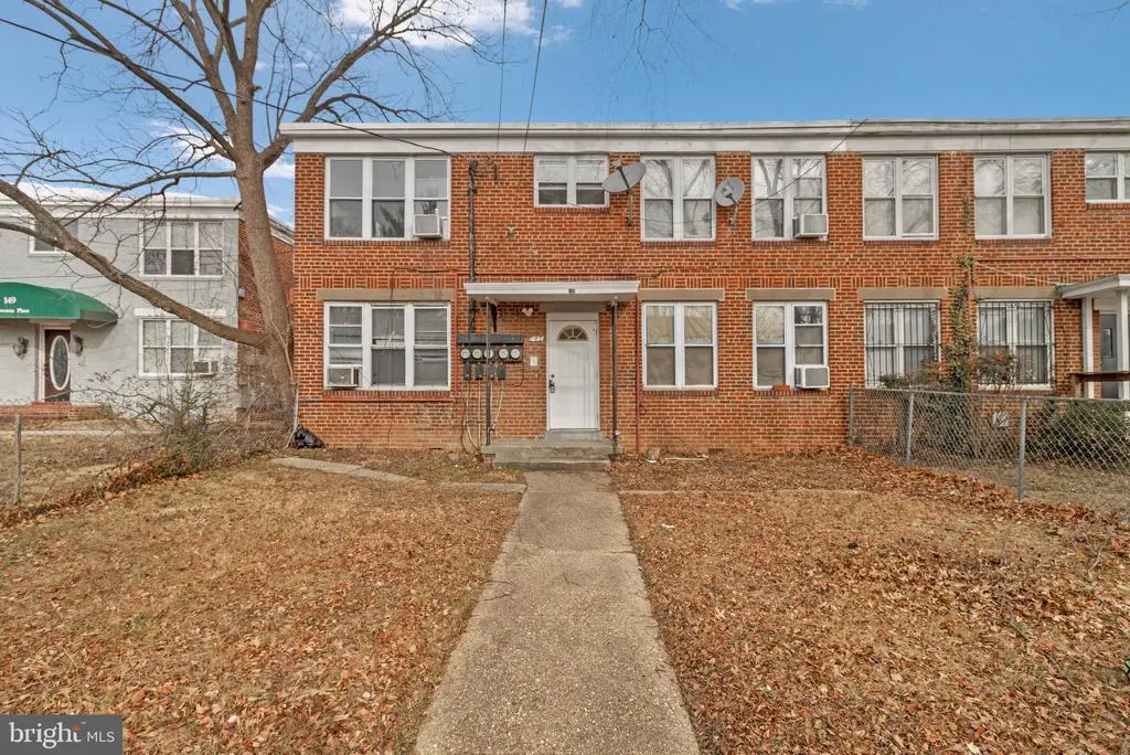 145 Galveston Pl Sw, WASHINGTON