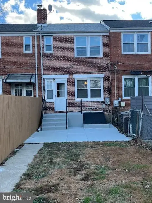 1021 Dover Ave, Wilmington