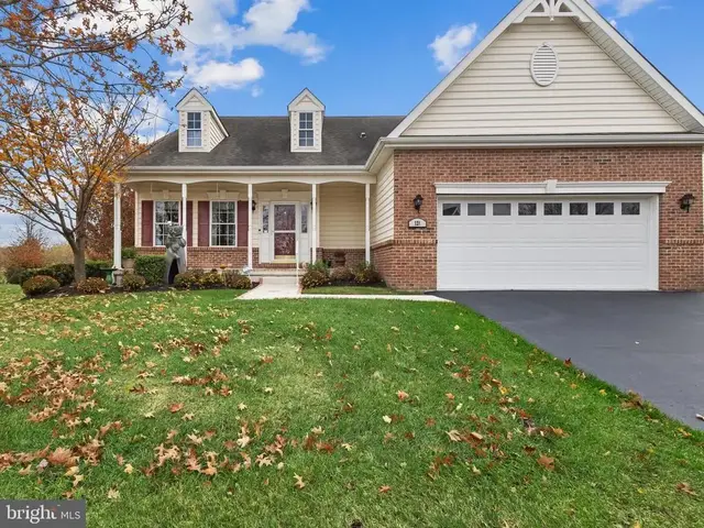 121 Devalinder Dr, Newark