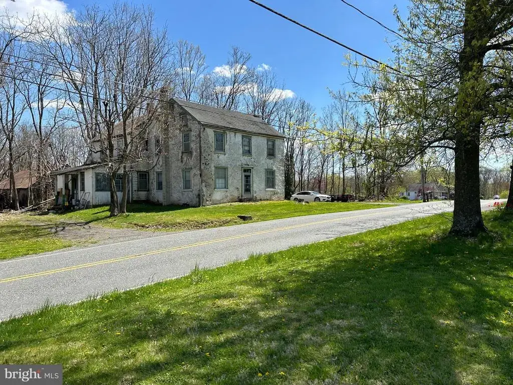 705 Allentown Rd, GREEN LANE