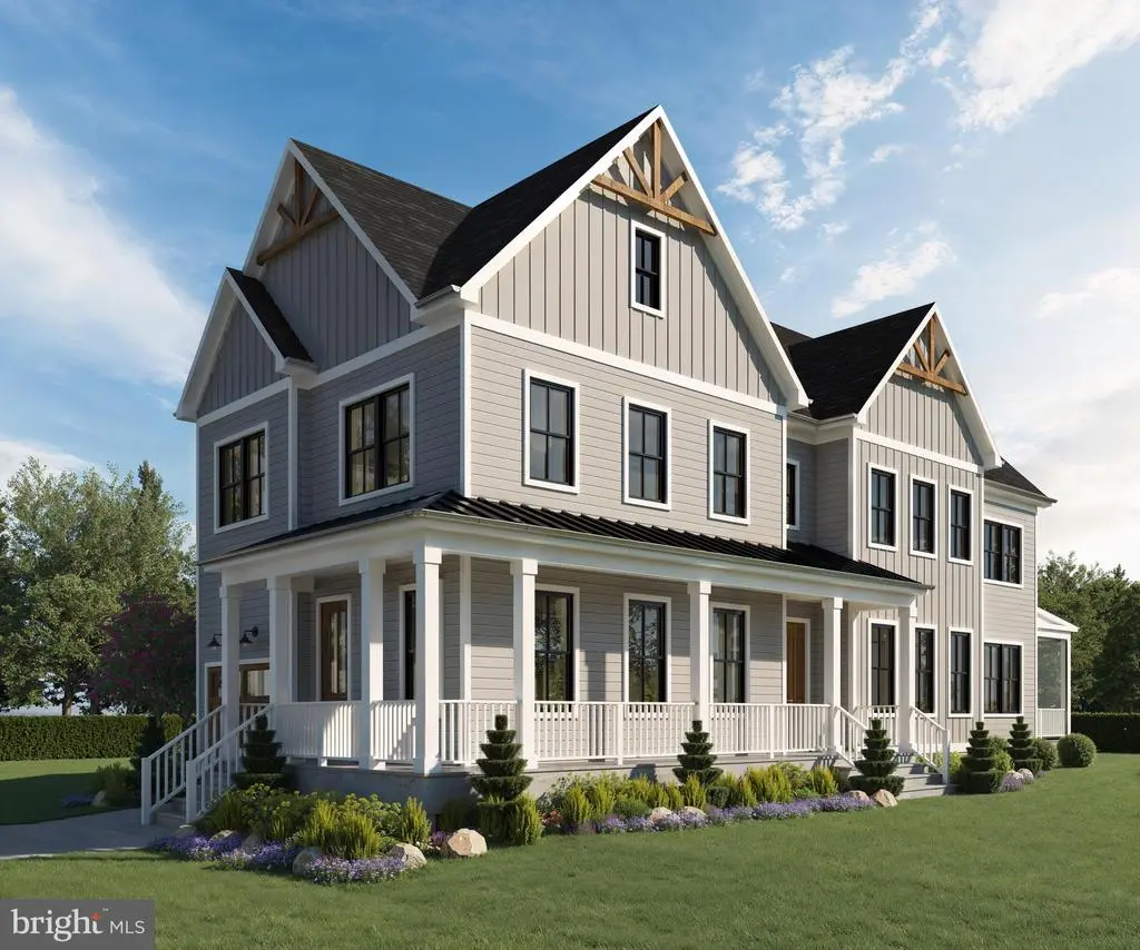 733 S Wayne St, ARLINGTON