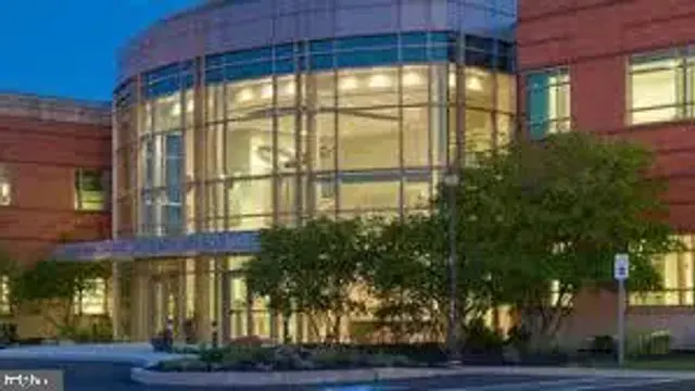 850 Greenfield Rd, Lancaster