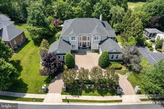 43589 Edison Club Ct, Ashburn