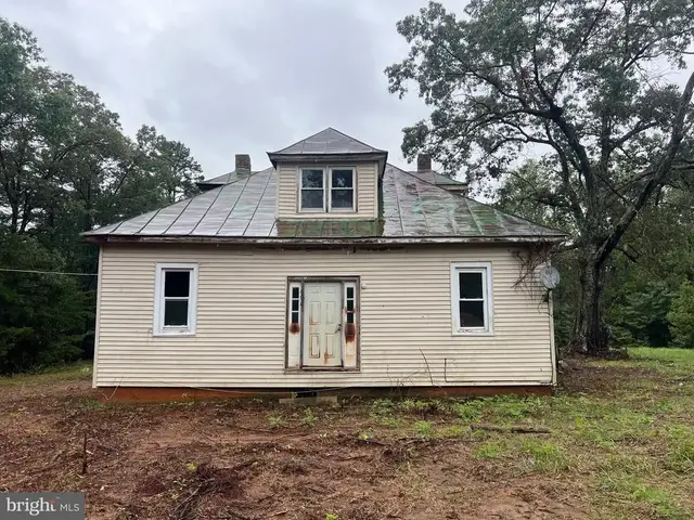 17464 Executive Ln, Culpeper