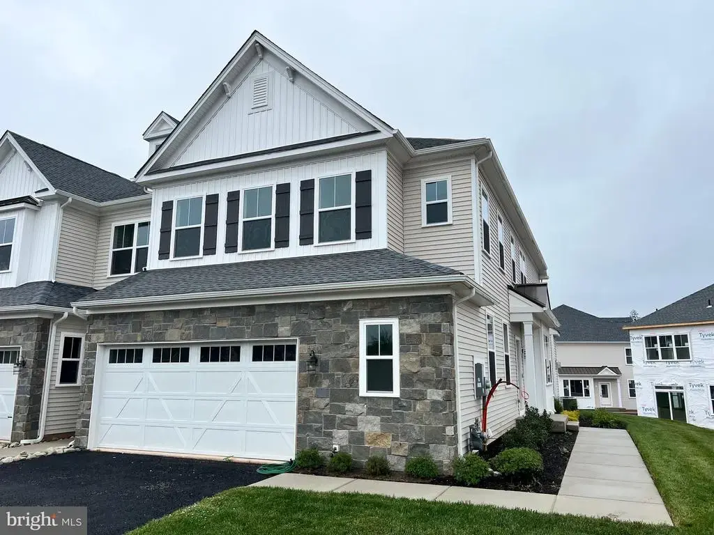 2 Parry Way, WARMINSTER