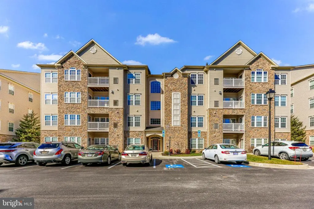 11160 Chambers Ct #d, Woodstock