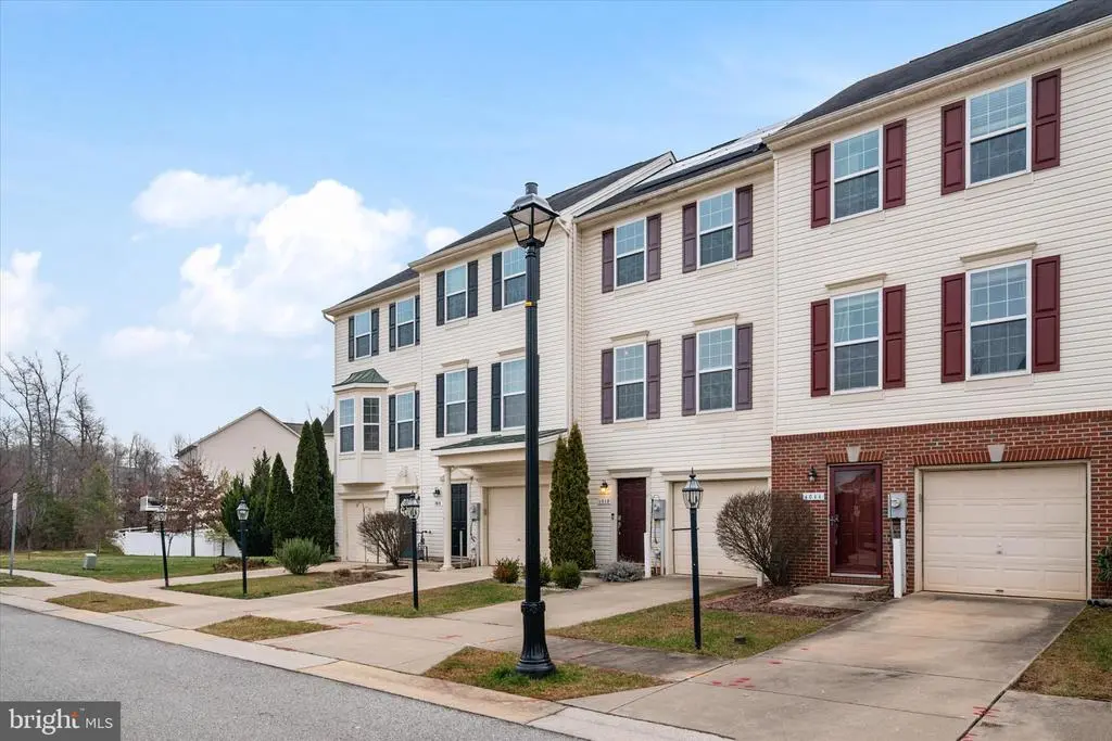 1013 Sithean Way, Glen Burnie