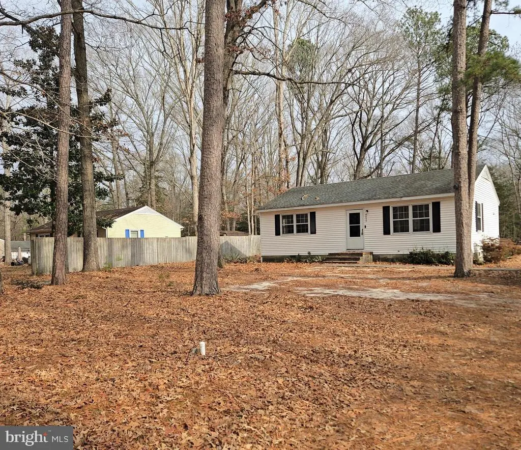 8655 N West Rd, Salisbury