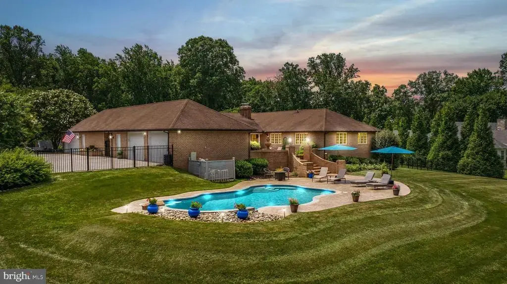 4037 Holly Knoll Dr, GLEN ARM