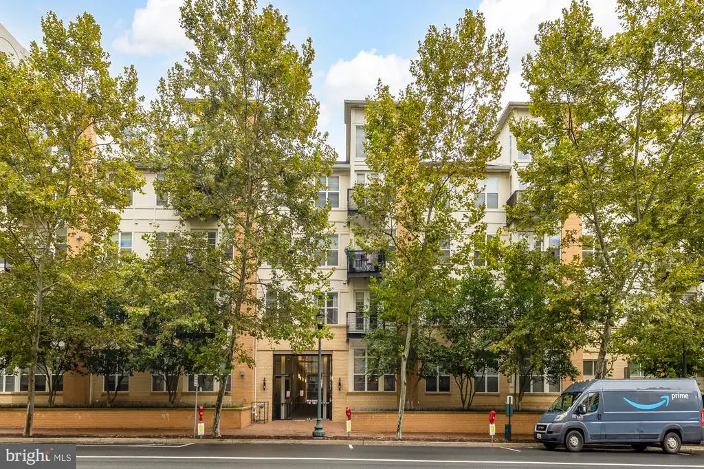 1201 East West Hwy #235, SILVER SPRING