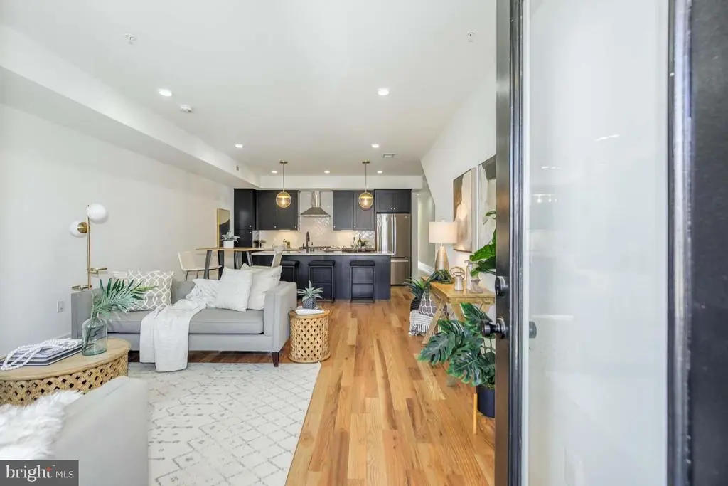 426 Manor Pl Nw #2, WASHINGTON