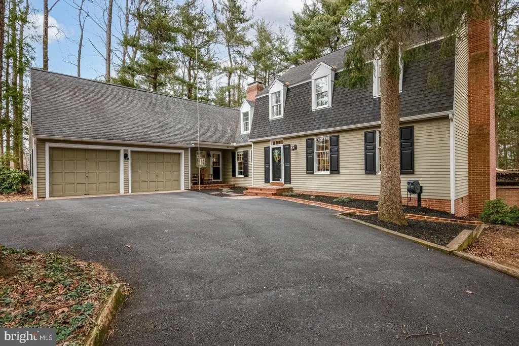 7 Weston Dr, MOHNTON