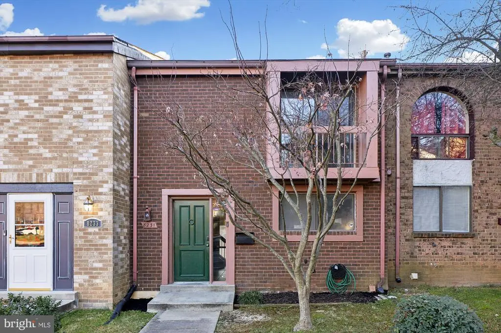 8231 Canning Ter, Greenbelt