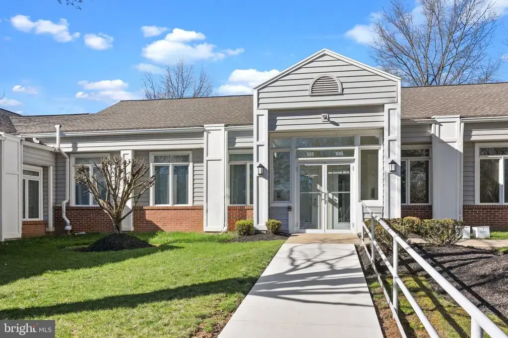 105 E Corporate Dr, LANGHORNE