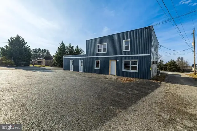 1480 Seven Valleys Rd #1, York
