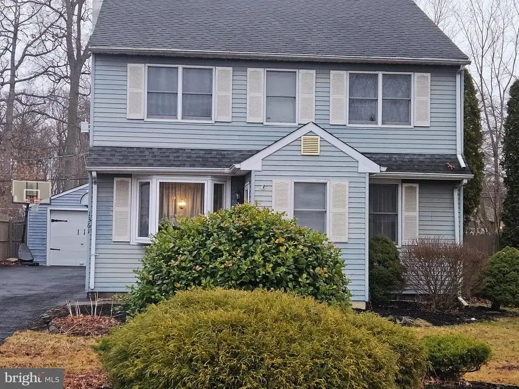 1361 School Ln, BENSALEM