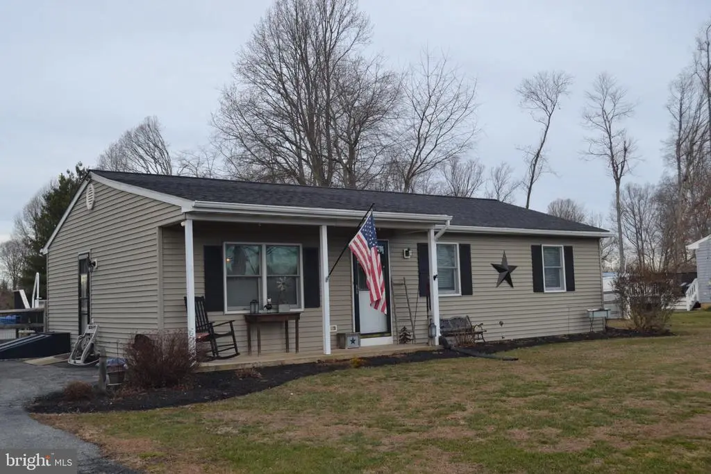 686 State Rd, WEST GROVE