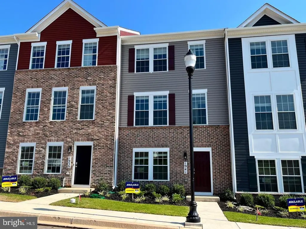 1941 Fauna Dr, Frederick