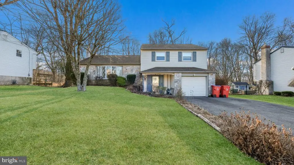 1454 Kingsley Dr, WARMINSTER