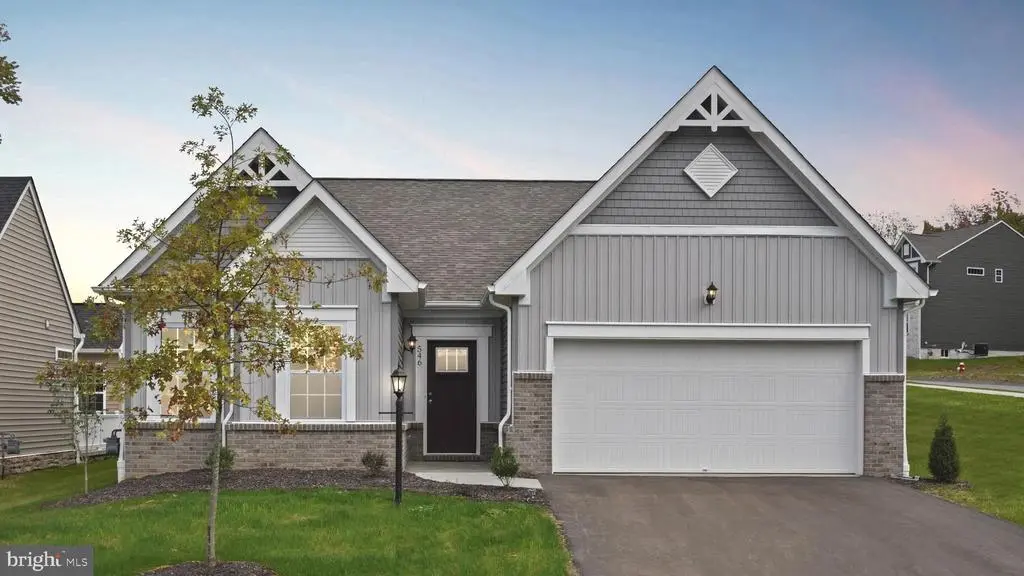 24 Williamson Rd, Winchester