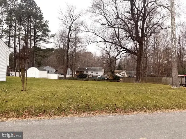 11541 Bootstrap Trl, Lusby