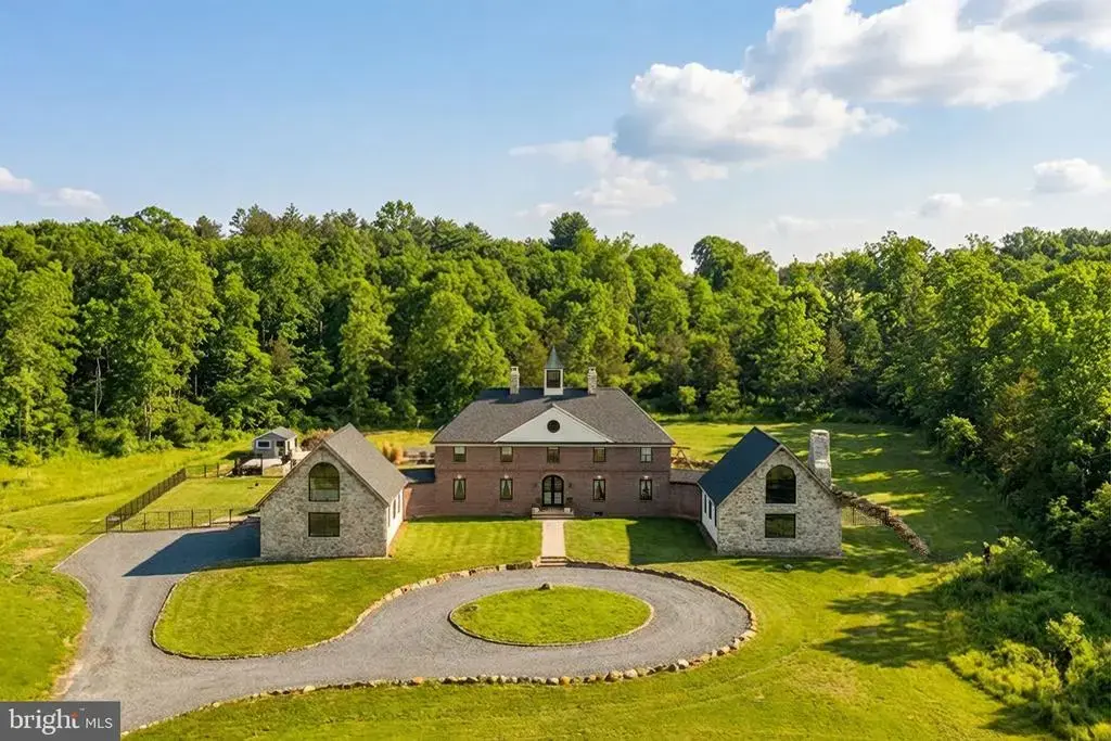 1400 Fairhill Rd, SELLERSVILLE