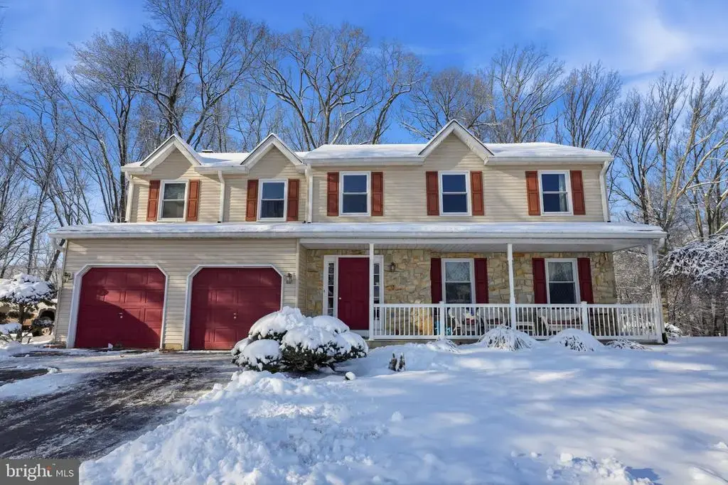 937 Highpointe Cir, LANGHORNE