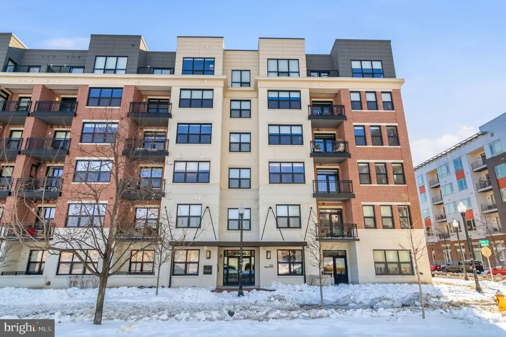 701 Swann Ave #507, ALEXANDRIA