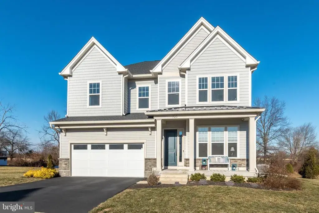 725 Conrad Dr, WARRINGTON