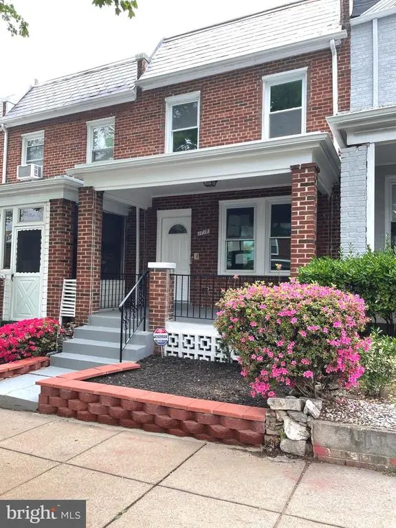 1718 Lang Pl Ne, WASHINGTON