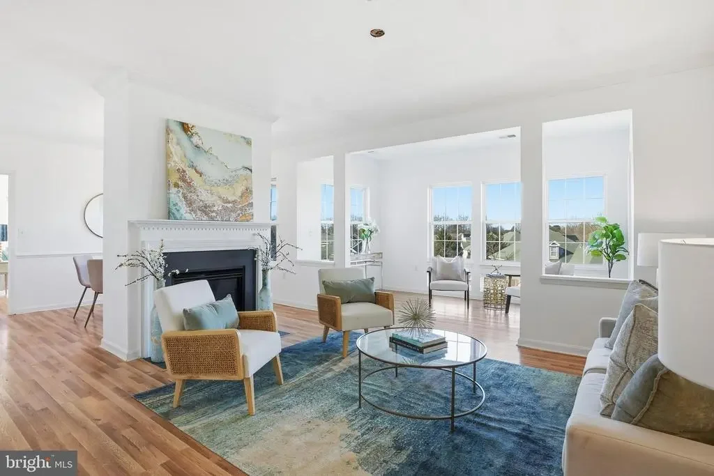 12916 Fox Bow Dr #302, Upper Marlboro