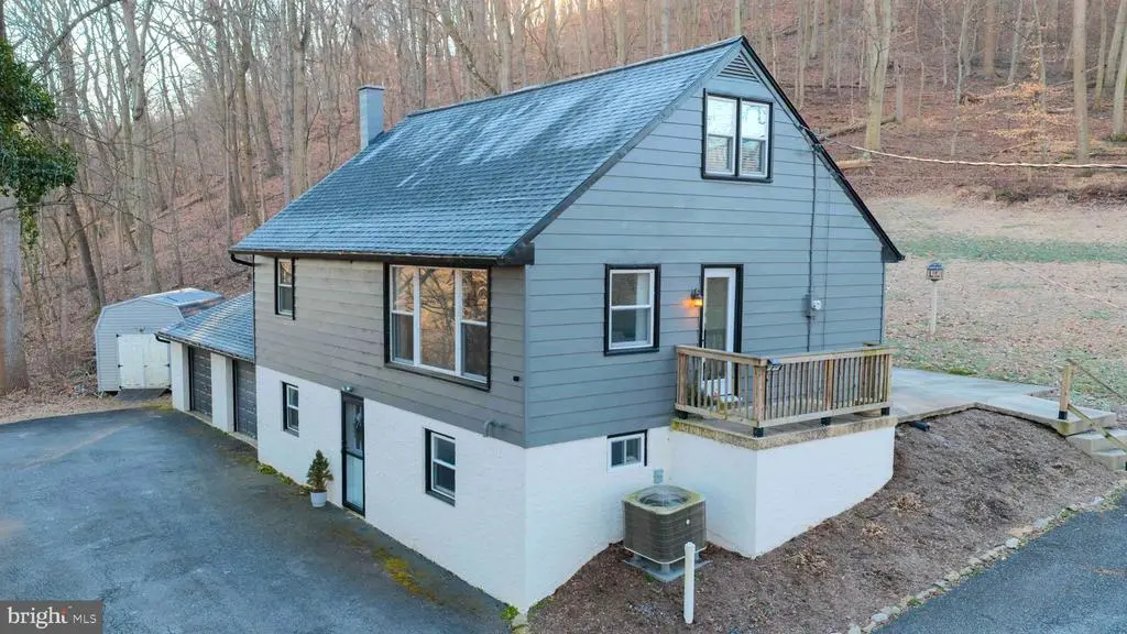 447 Conestoga Blvd, CONESTOGA