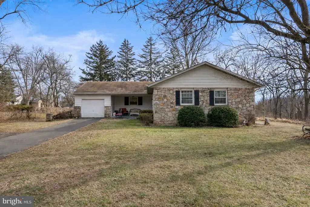 37 N 2nd Street Pike, CHURCHVILLE