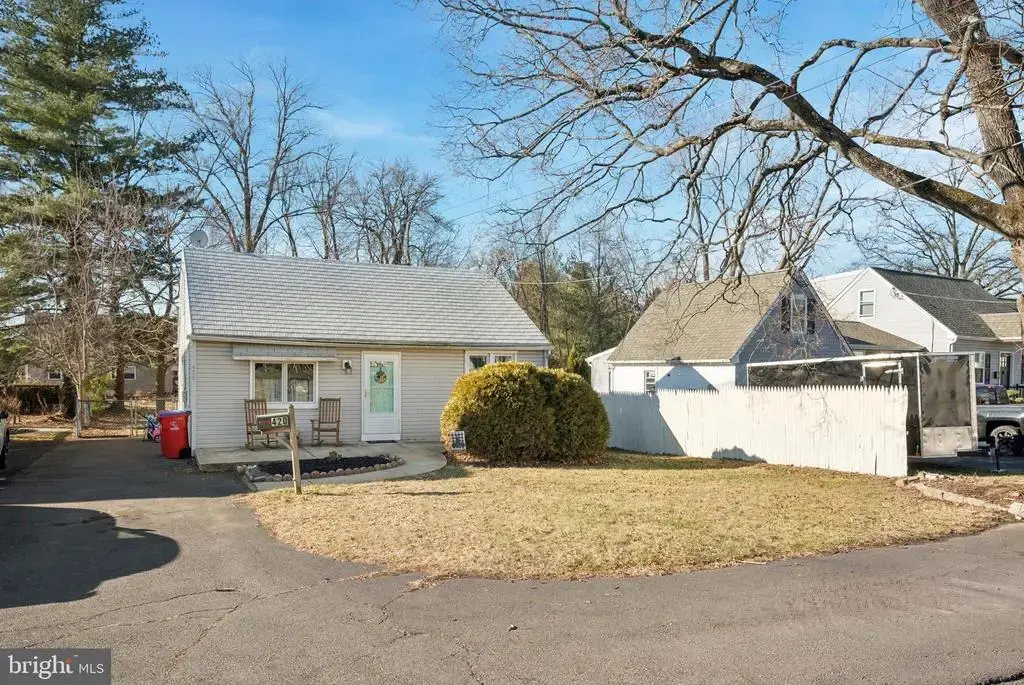 420 Fir St, WARMINSTER