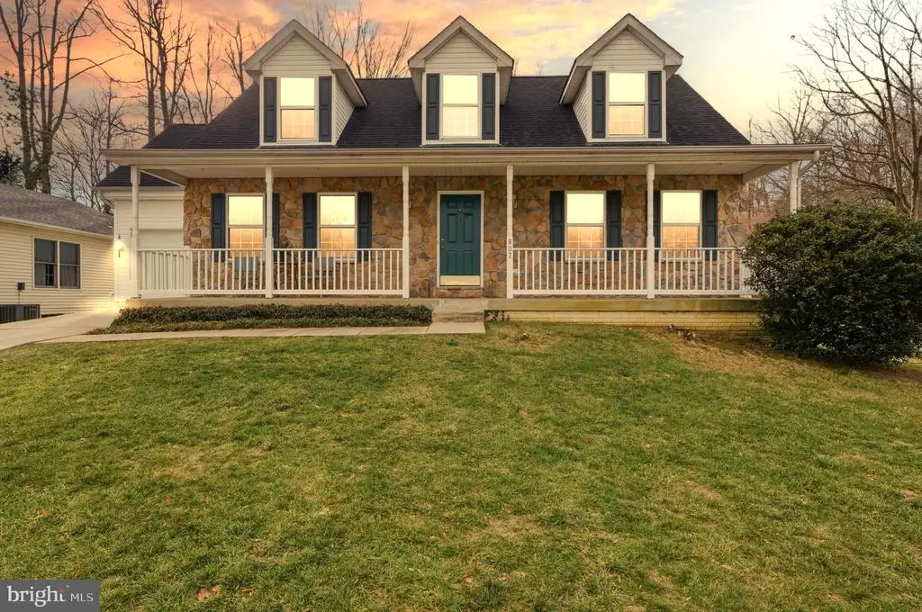 807 Eastern Point Rd, Annapolis