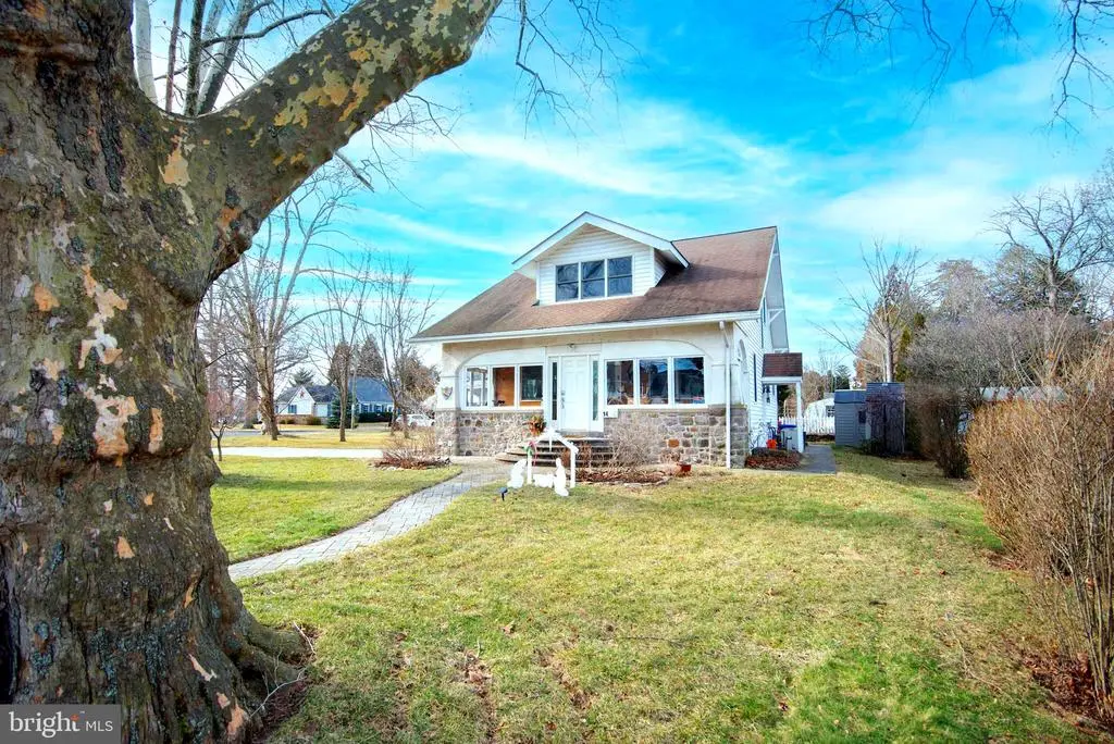 14 Williams Ln, HATBORO