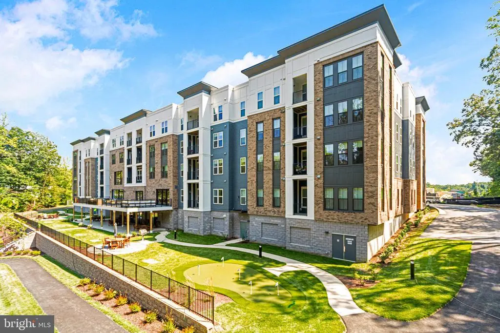 76 Old Mill Bottom Rd N #301, Annapolis