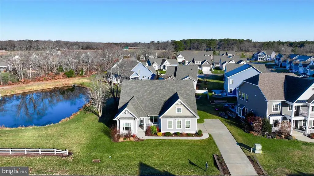 38093 Bailey Way, Frankford