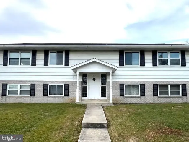 313 Herr Ave #1, Millersville