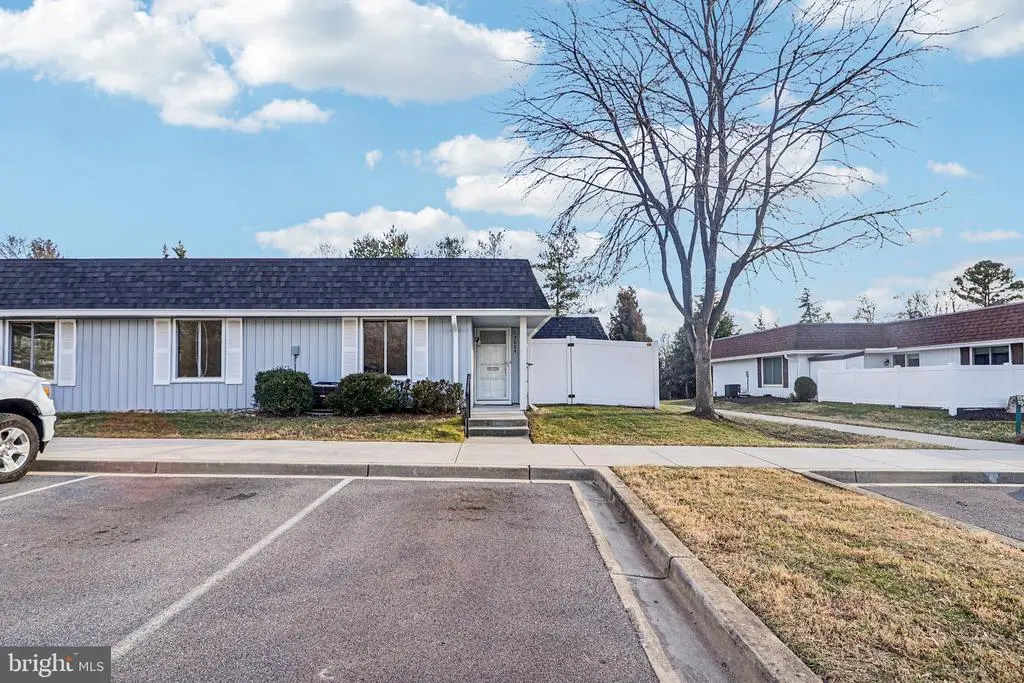 15004 Candover Ct #278d, Silver Spring