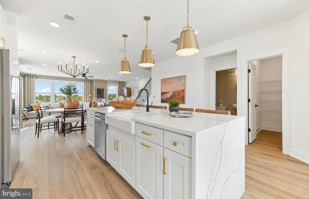 19814 Lavender Dust Sq, ASHBURN