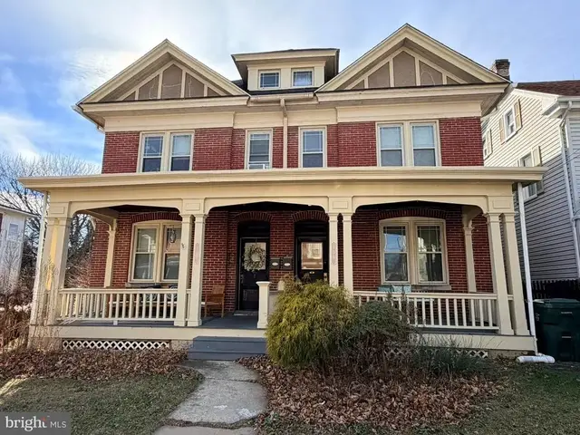 109-111 Fairground Ave, Hagerstown
