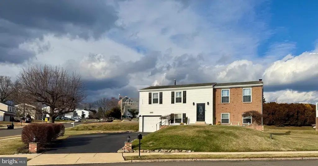 3161 Bogle Rd, BENSALEM
