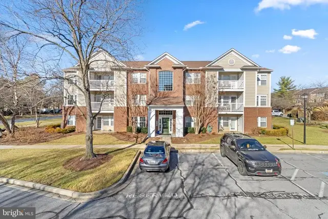 8200 Blue Heron Dr #3c, Frederick