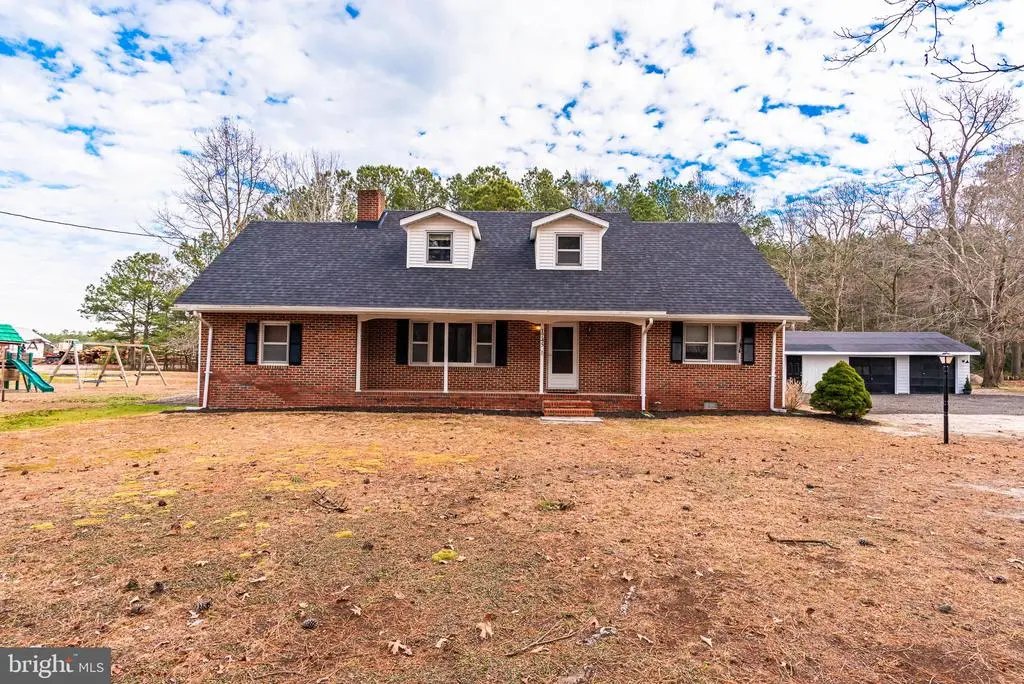 1745 Buck Harbor Rd, Pocomoke City