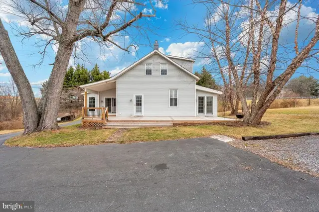 11646 Creagerstown Rd, Woodsboro
