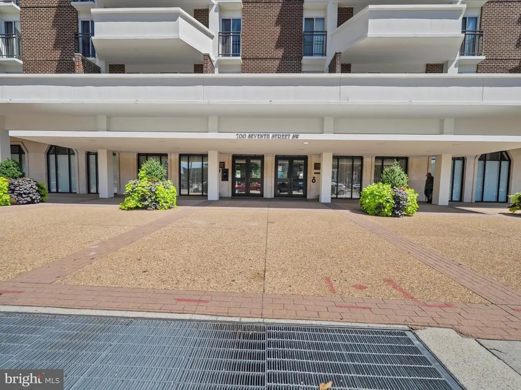 700 7th St Sw #430, WASHINGTON