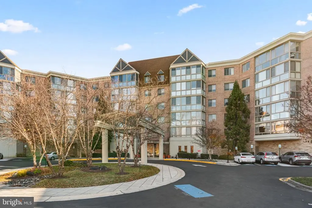 2901 S Leisure World Blvd #233, SILVER SPRING
