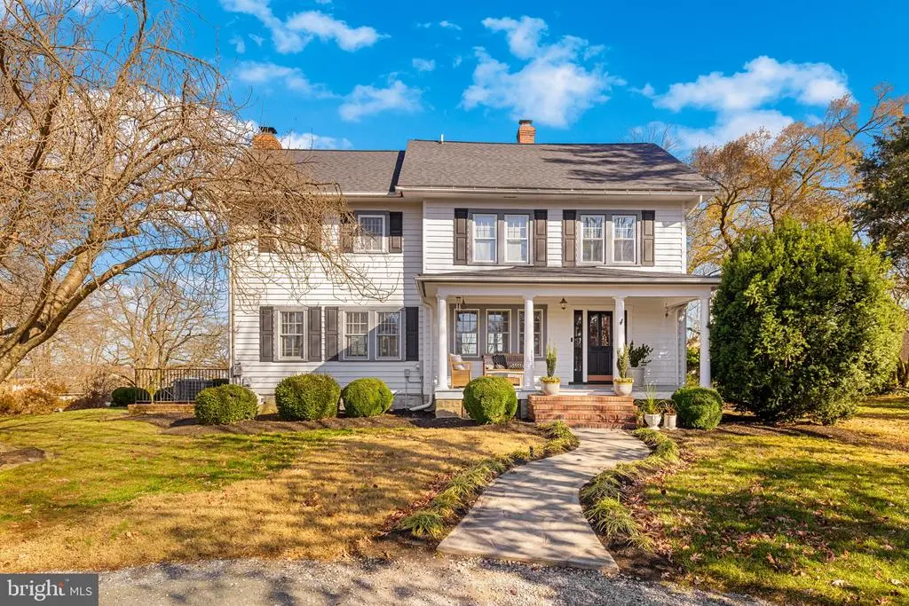 1138 Mayo Rd, Edgewater