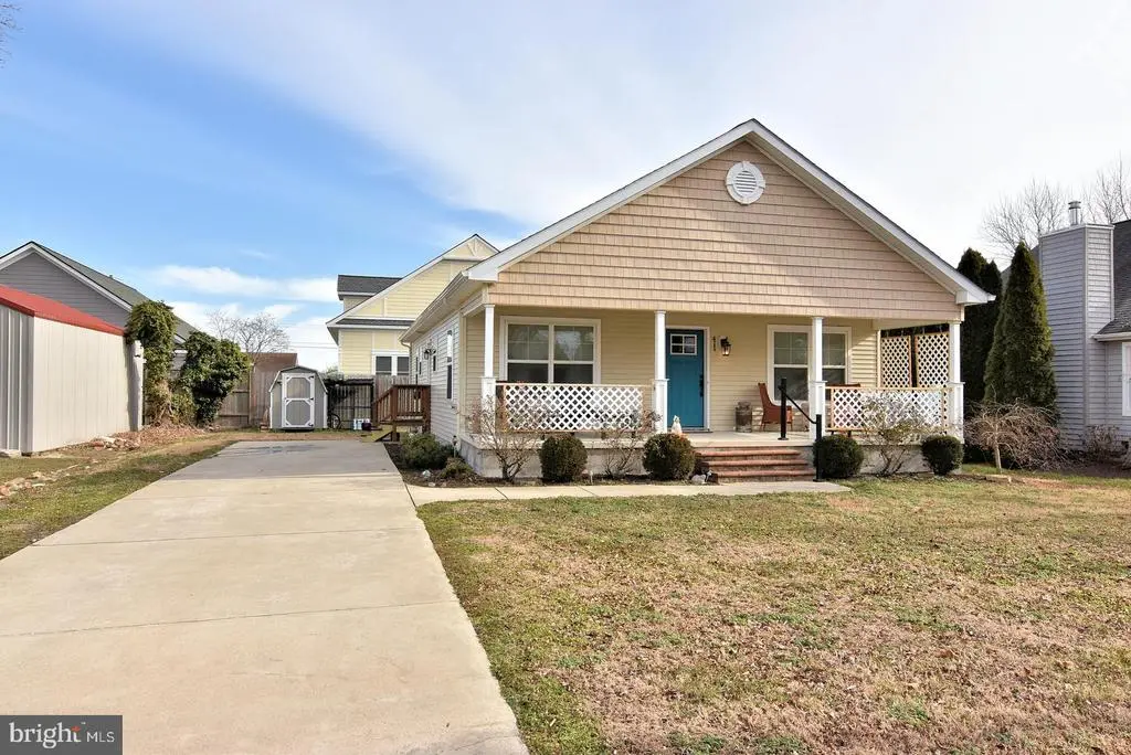 411 Conwell St, Milton